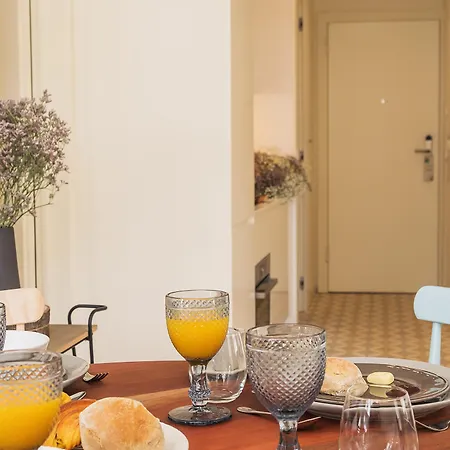 Almaria - Edificio Officina Real