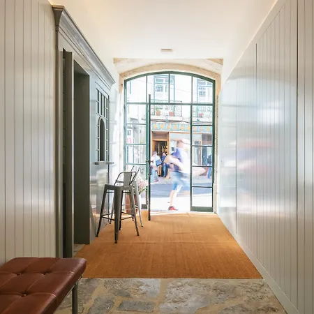 Almaria - Edificio Officina Real 酒店