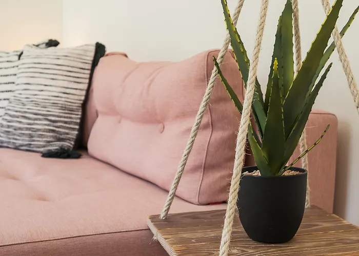 Almaria - Edificio Officina Real Hotel Lisboa