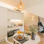 Almaria - Edificio Officina Real 4*