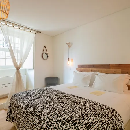 Almaria - Edificio Officina Real Hotel Lissabon