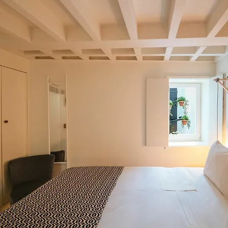 ホテル Almaria - Edificio Officina Real