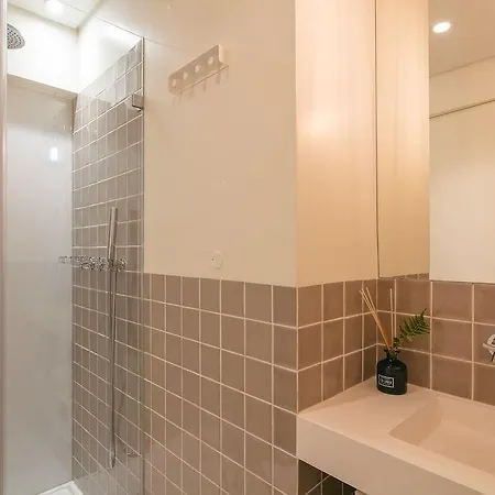 ホテル Almaria - Edificio Officina Real 4*