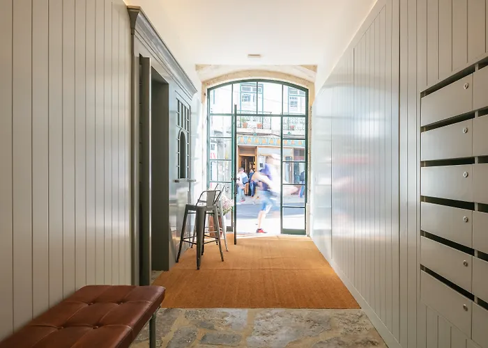 Almaria - Edificio Officina Real Hotel