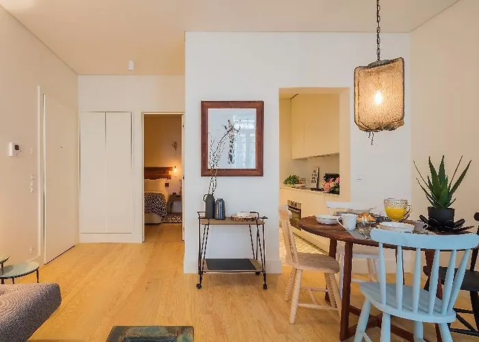 Hotel Almaria - Edificio Officina Real