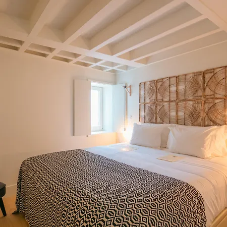 Almaria - Edificio Officina Real Hotel Lisbon